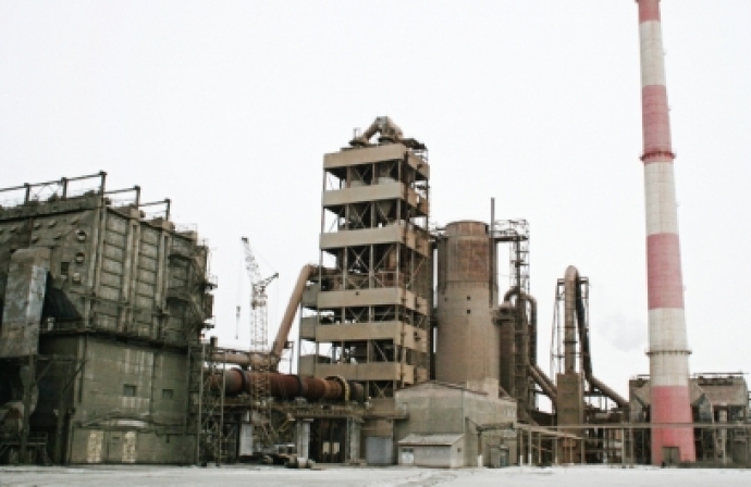 Невьянский цементный завод наращивает темпы выпуска цемента